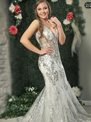 White mermaid Jovani prom dress 3675